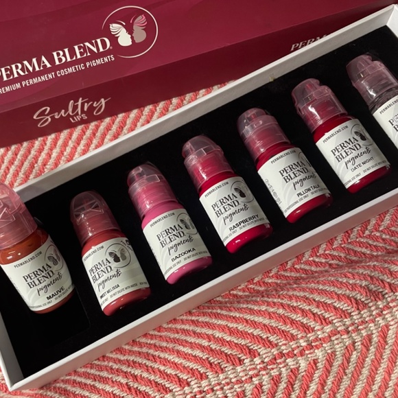 Tina Davies x PERMABLEND Eyebrow Collection Pigments – Amber  Tina Davis / Permablend  PMU Pigments